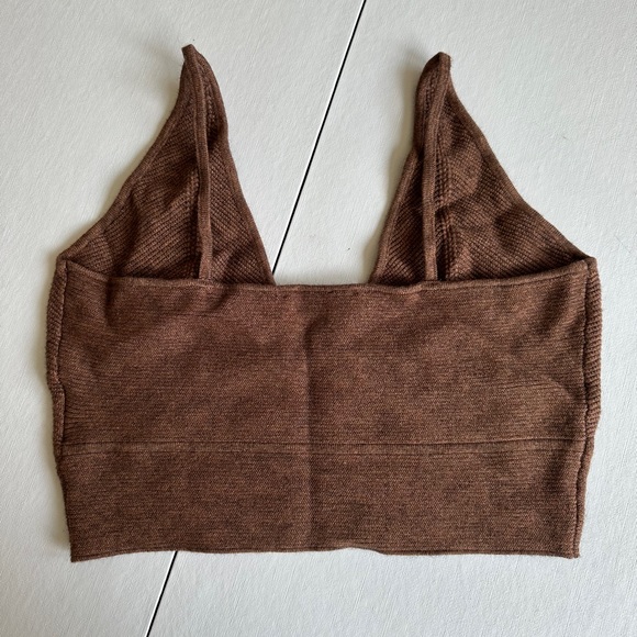 Mink Pink Brown V-Neck Knit Tank Top Size M - Picture 2 of 3